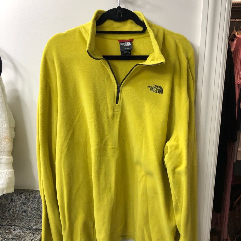 Men’s North Face Fleece Half Zip - XL Yellow